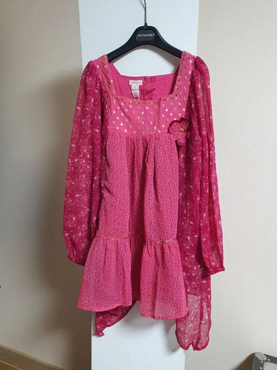 モンモン Monsoon エスニック シフォン 刺繍 イギリス 子供用 ONE PIECE