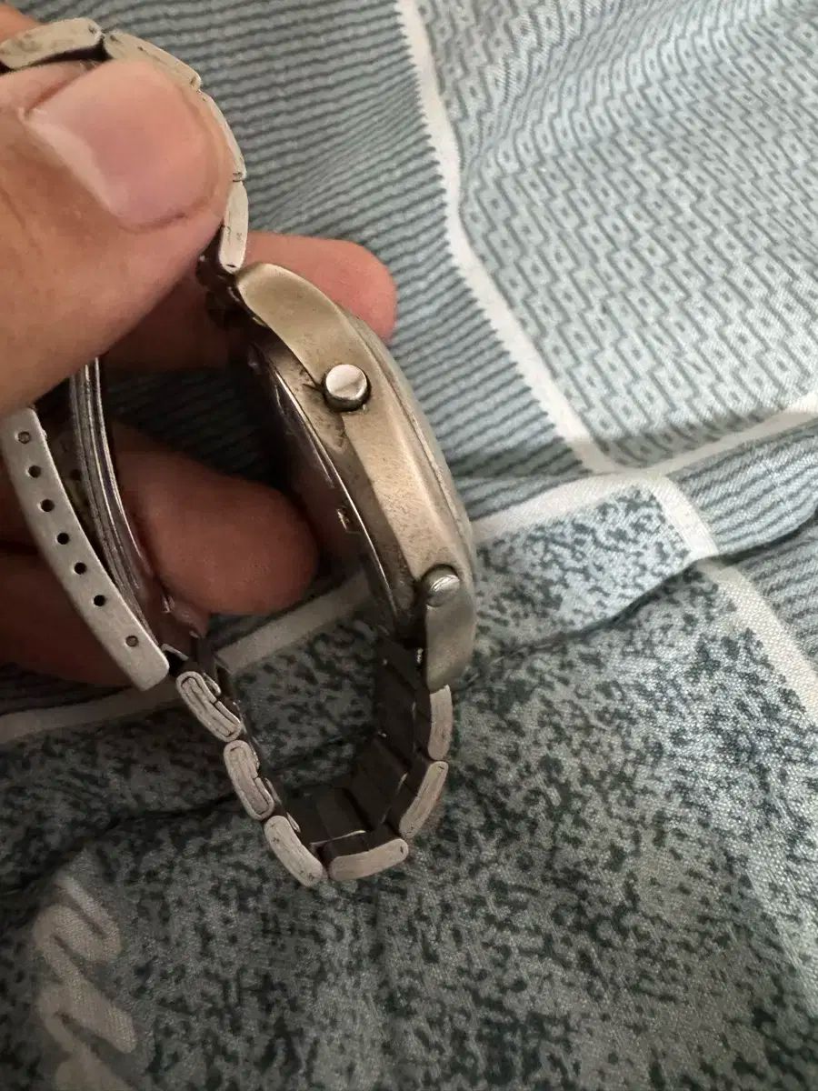  ヴィンテージ シチズン トゥインRアラーム クロノグラフ 電子時計 金属ベルト 時計