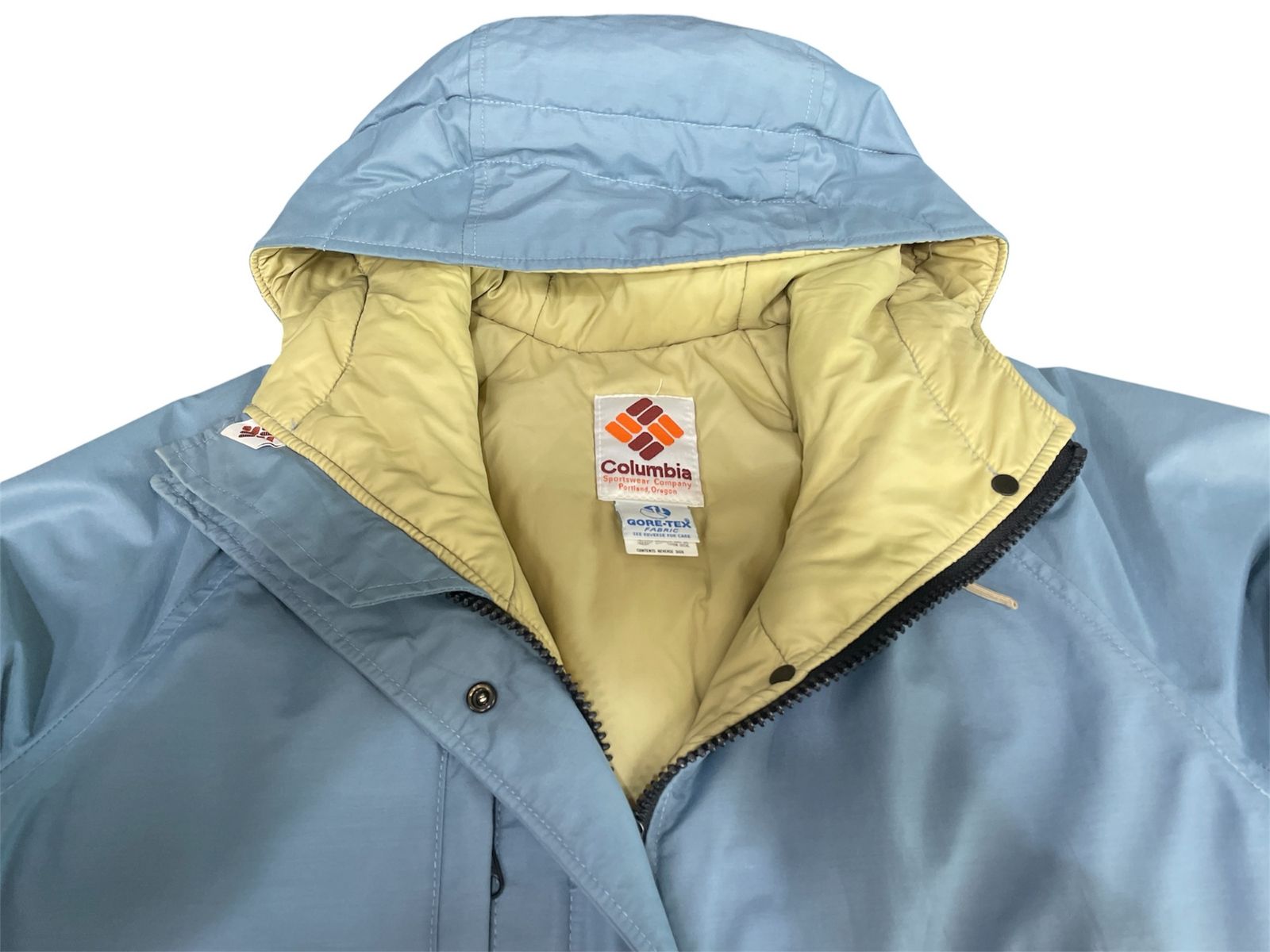 Columbia (コロンビア) マウンテンパーカージャケット 中綿 古着 