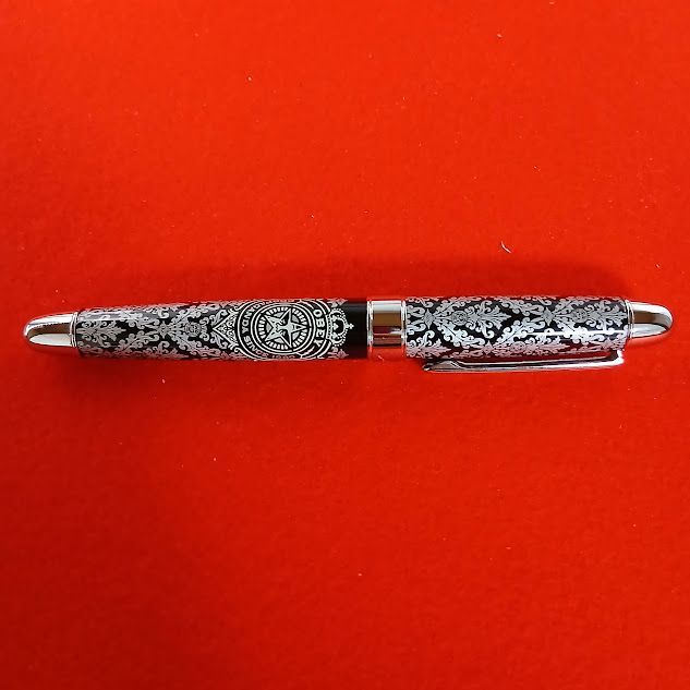 ACME studio ローラーボールペンOBEY