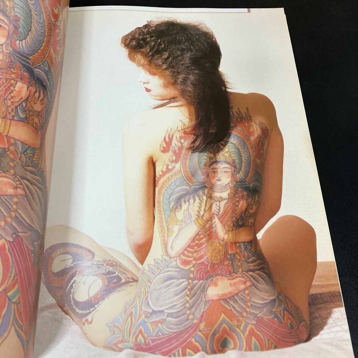 刺青妖花 JAPANESE TATTO LADIES 2 』 高木彬光 監修 篠田邦彦 撮影