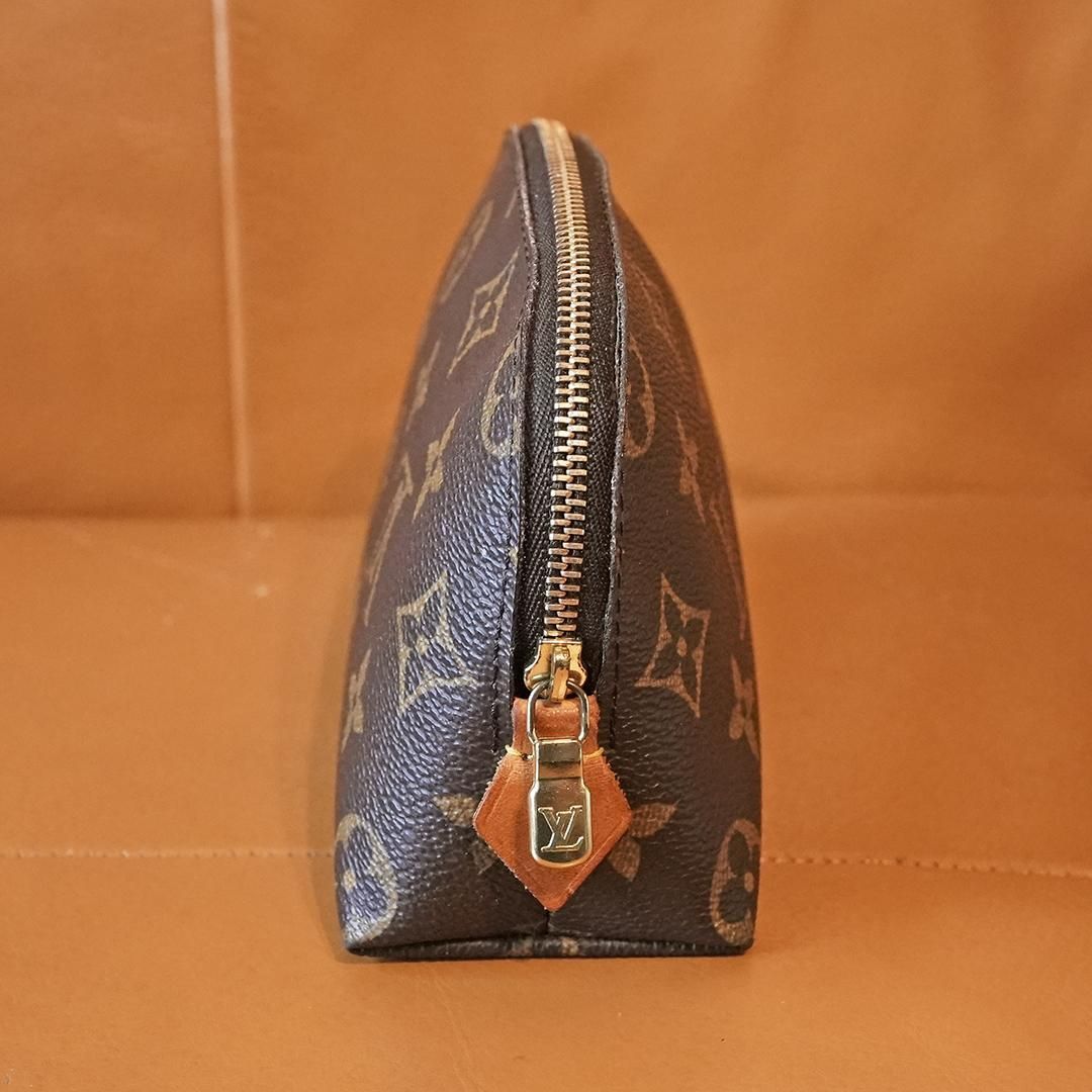 ルイヴィトン モノグラム コスメポーチ 化粧ポーチ PVC 総柄 - メルカリ