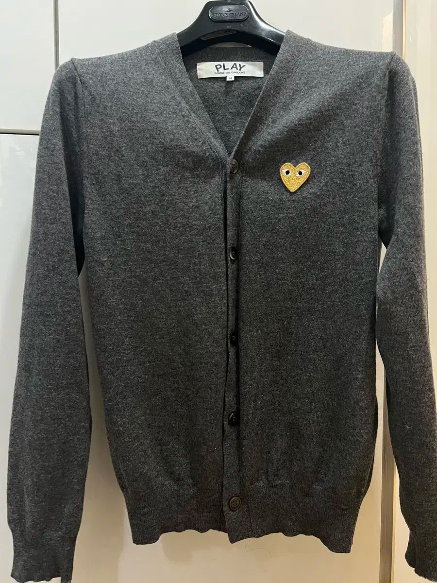 COMME des GARCONS コム デ ギャルソン GOLDワッペンカーディガン M