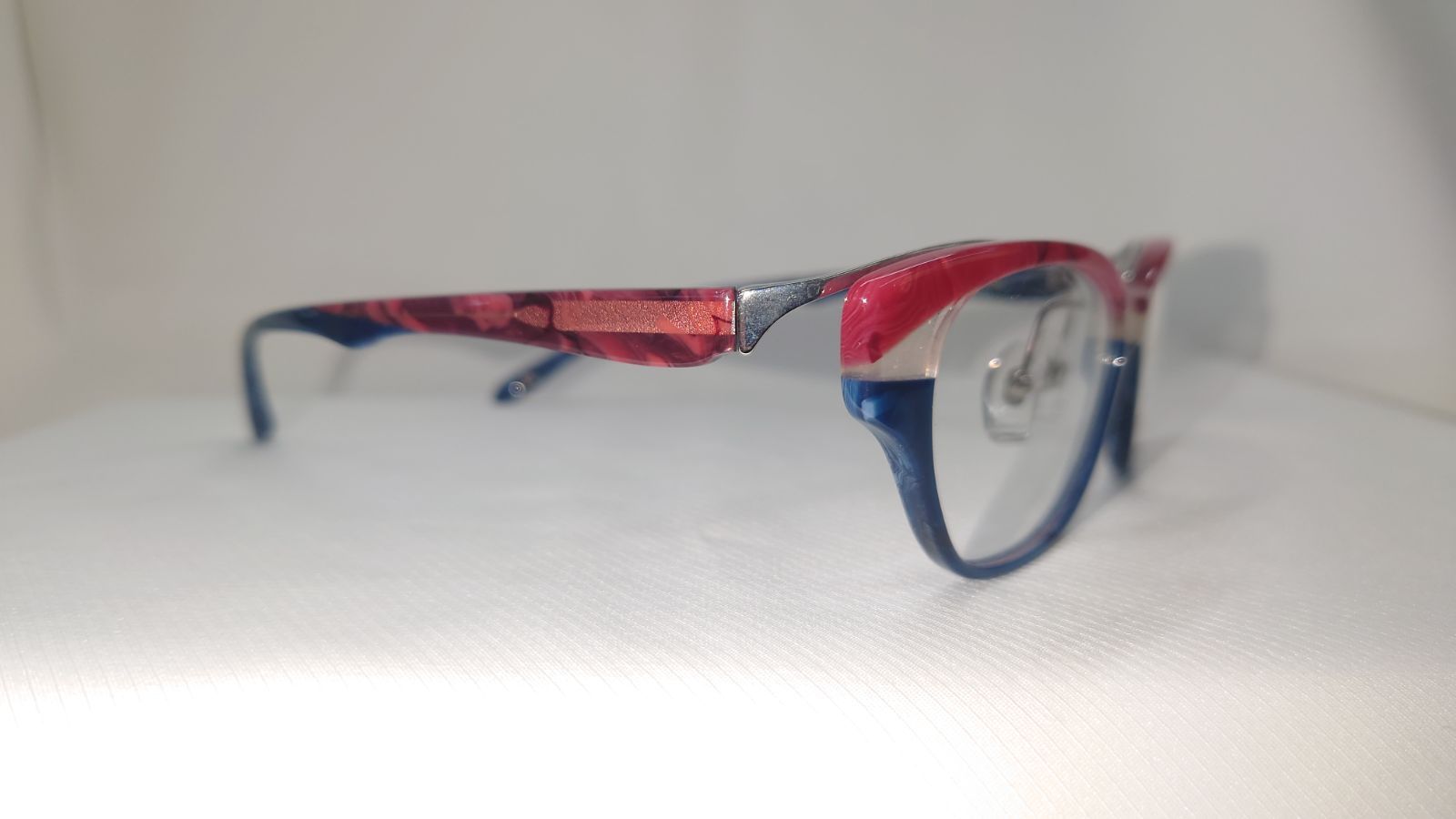 メガネフレーム LUNA