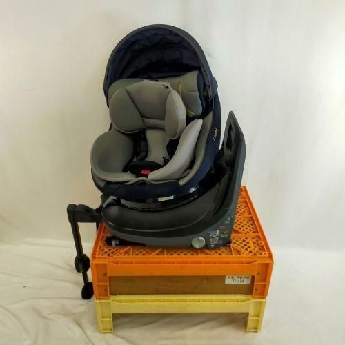 チャイルドシートコンビ