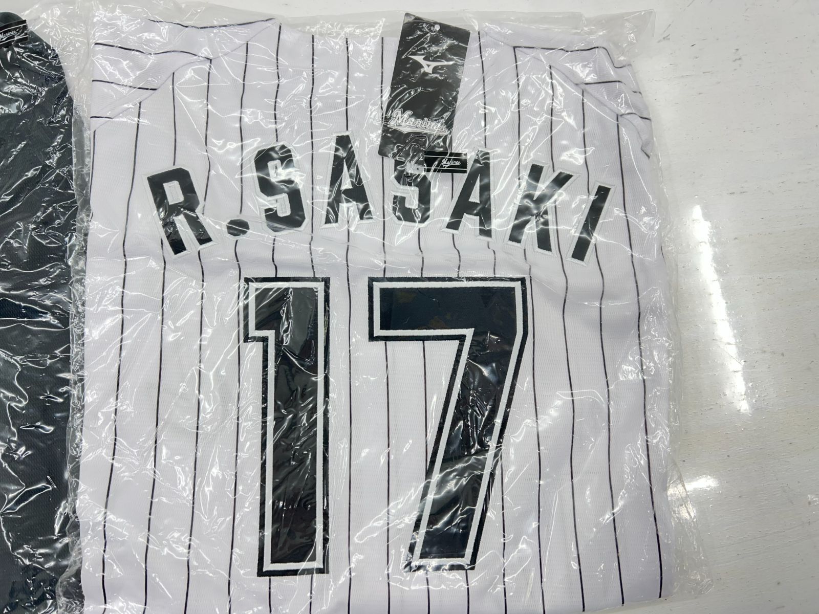 デサント◇横浜DeNAベイスターズ ブルゾン ハーフジップ パーカー 応援