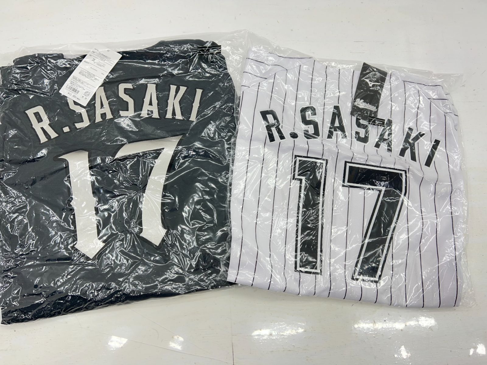 盛岡58-0019 佐々木朗希 ユニフォーム 千葉ロッテ 2枚セット 80