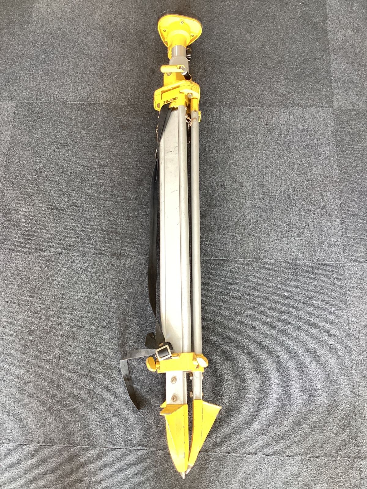 タジマ ELV-300 エレベーター三脚3000 記名 サビ キャップ抜け チェーン破損有 現状品 コ-111