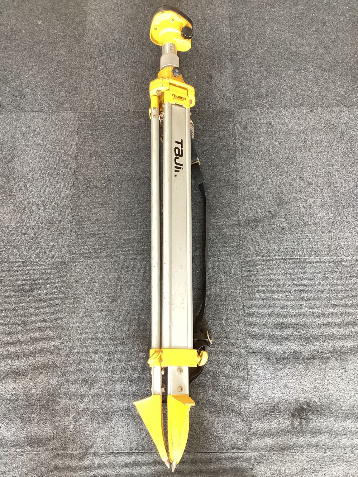 エレベーター三脚3000 記名