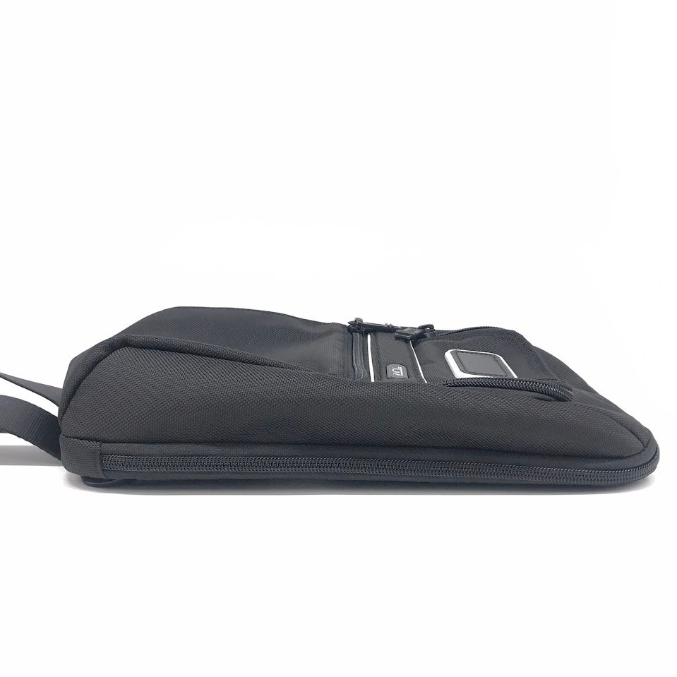 倉吉店 TUMI トゥミ ボディバッグ 22303911 ブラック 121 DECORATOM_COM_BR