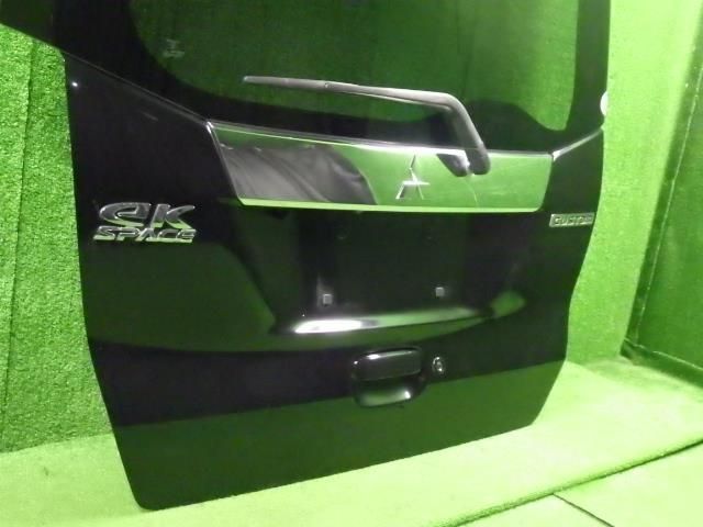 ｅＫスペース DBA-B11A バックドアASSY X42 黒 スポイラー|ハイマウント|バックカメラ|ワイパー付 5801B509 5805A440 9157