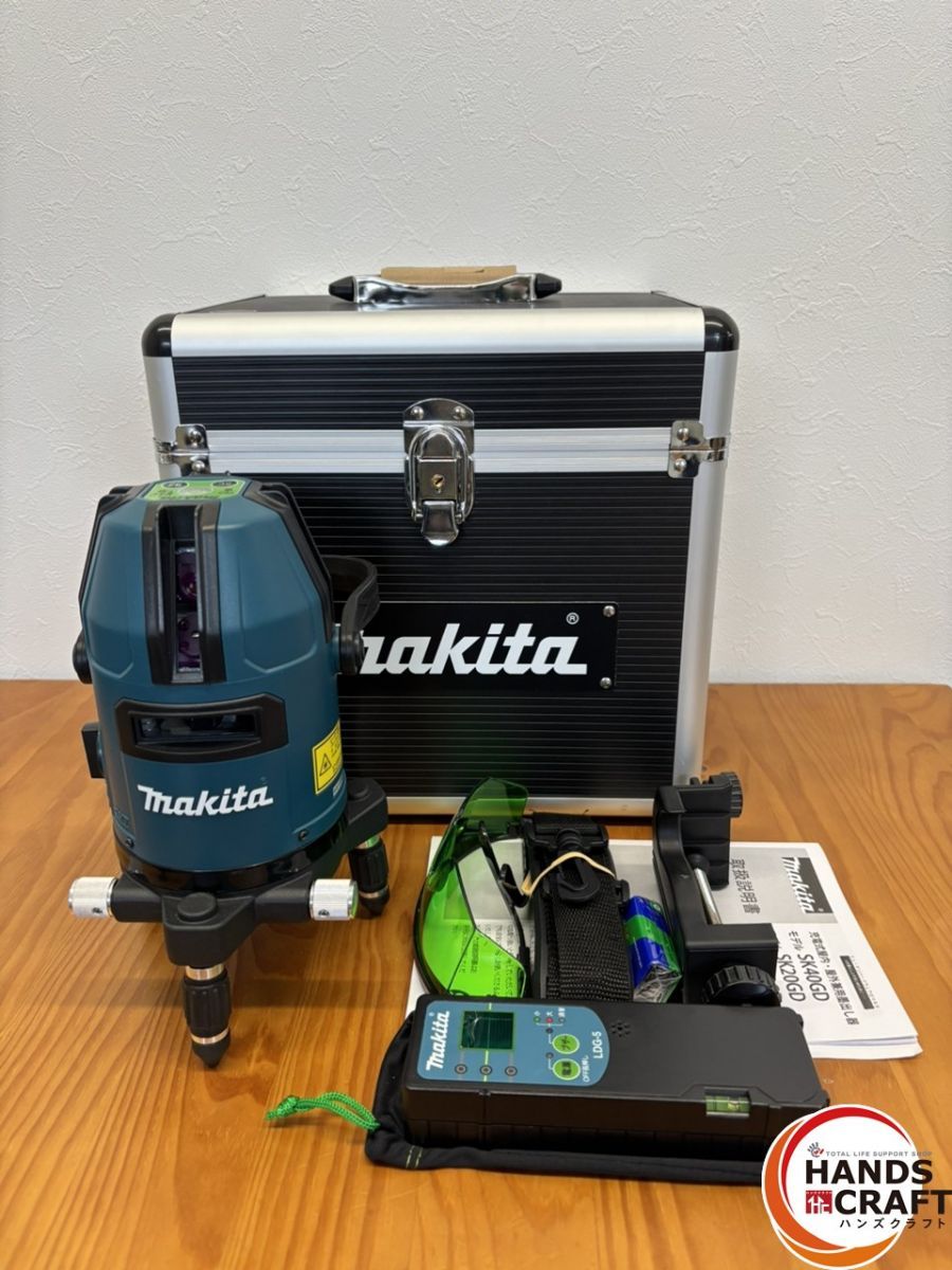 ♭ マキタ makita SK40GD 10.8V充電式屋内 屋外兼用墨出し器 本体 受光器 ケース
