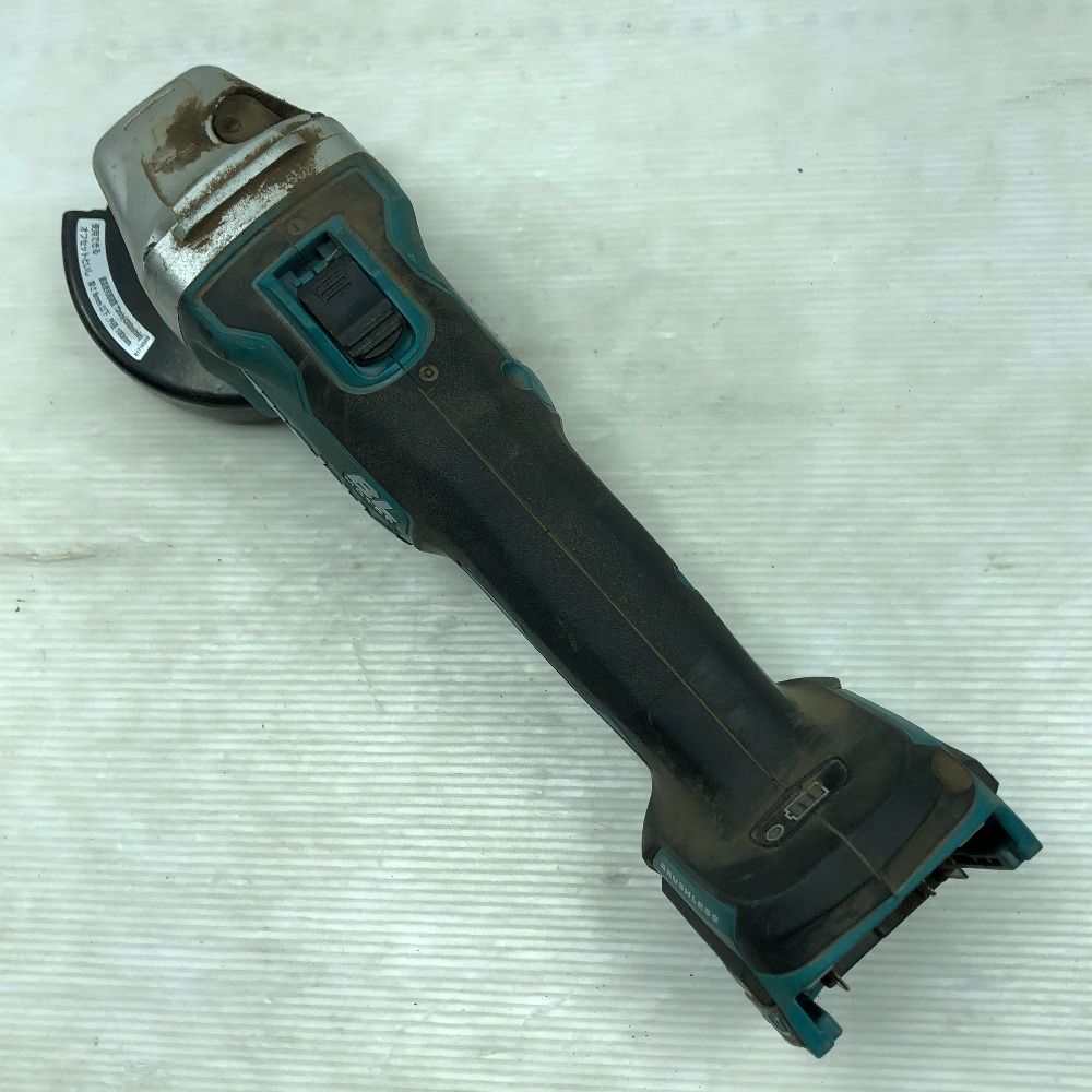 MAKITA