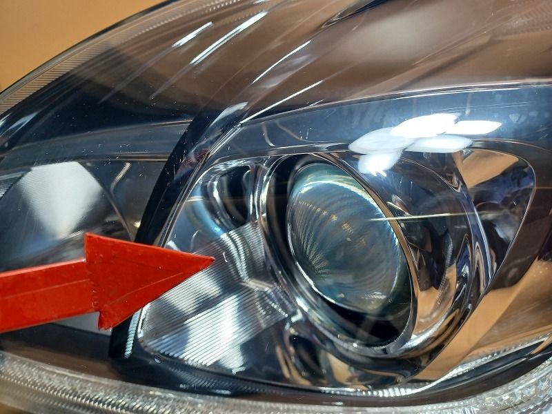 左ヘッドランプ