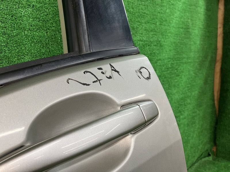 左フロントドア