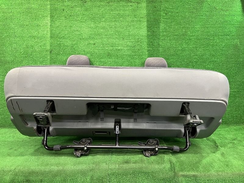 リアシート 後部座席