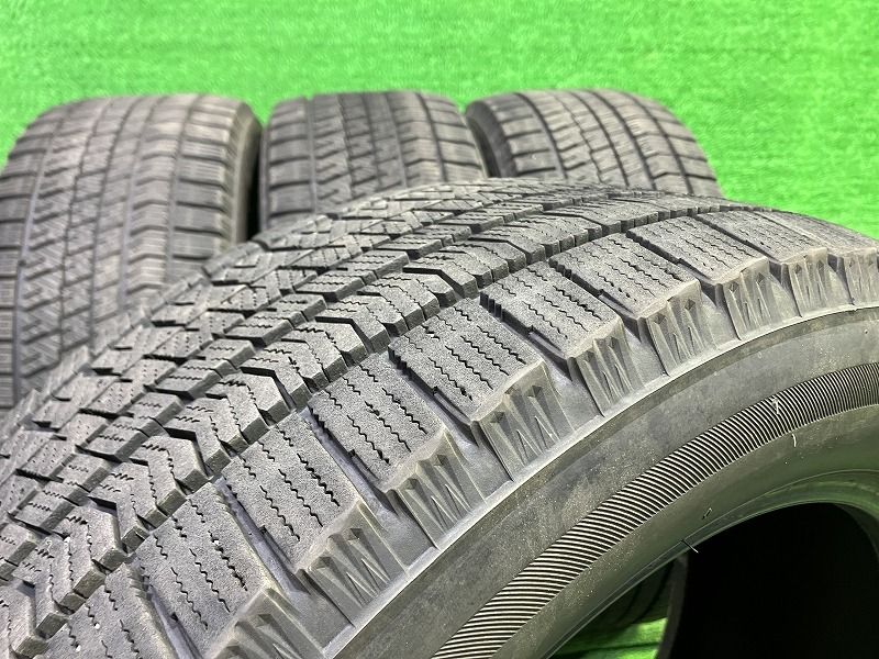 55R18 4本