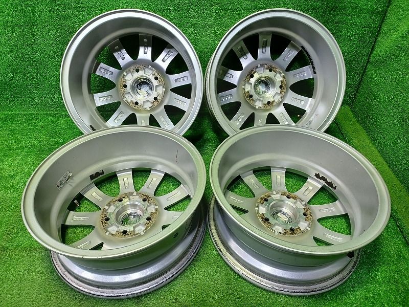 シルバー 15インチ