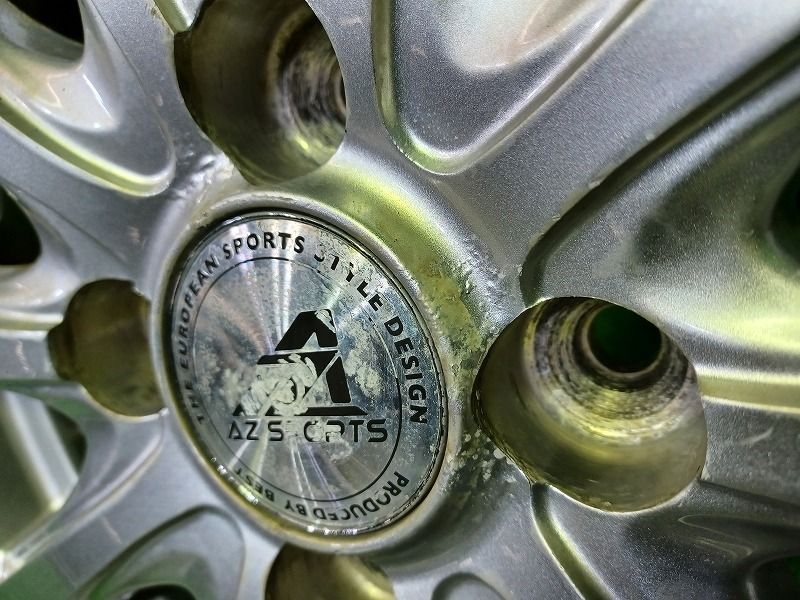 シルバー 15インチ