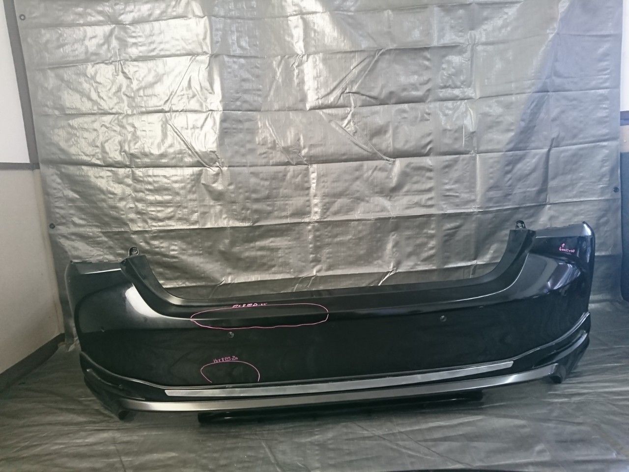 AXZH10 レクサスES リアバンパー ブラック 212 スポイラー付 19114