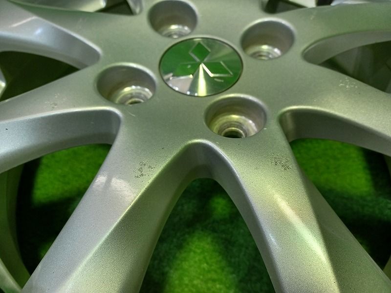 シルバー 15インチ