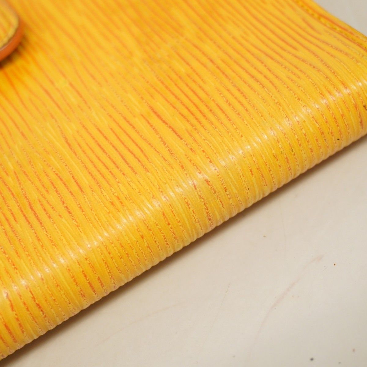 5md5206 ルイヴィトン 手帳カバー エピ アジェンダPM R20059 ジョーヌ レディース SKLAD-KIRPICHA_RU