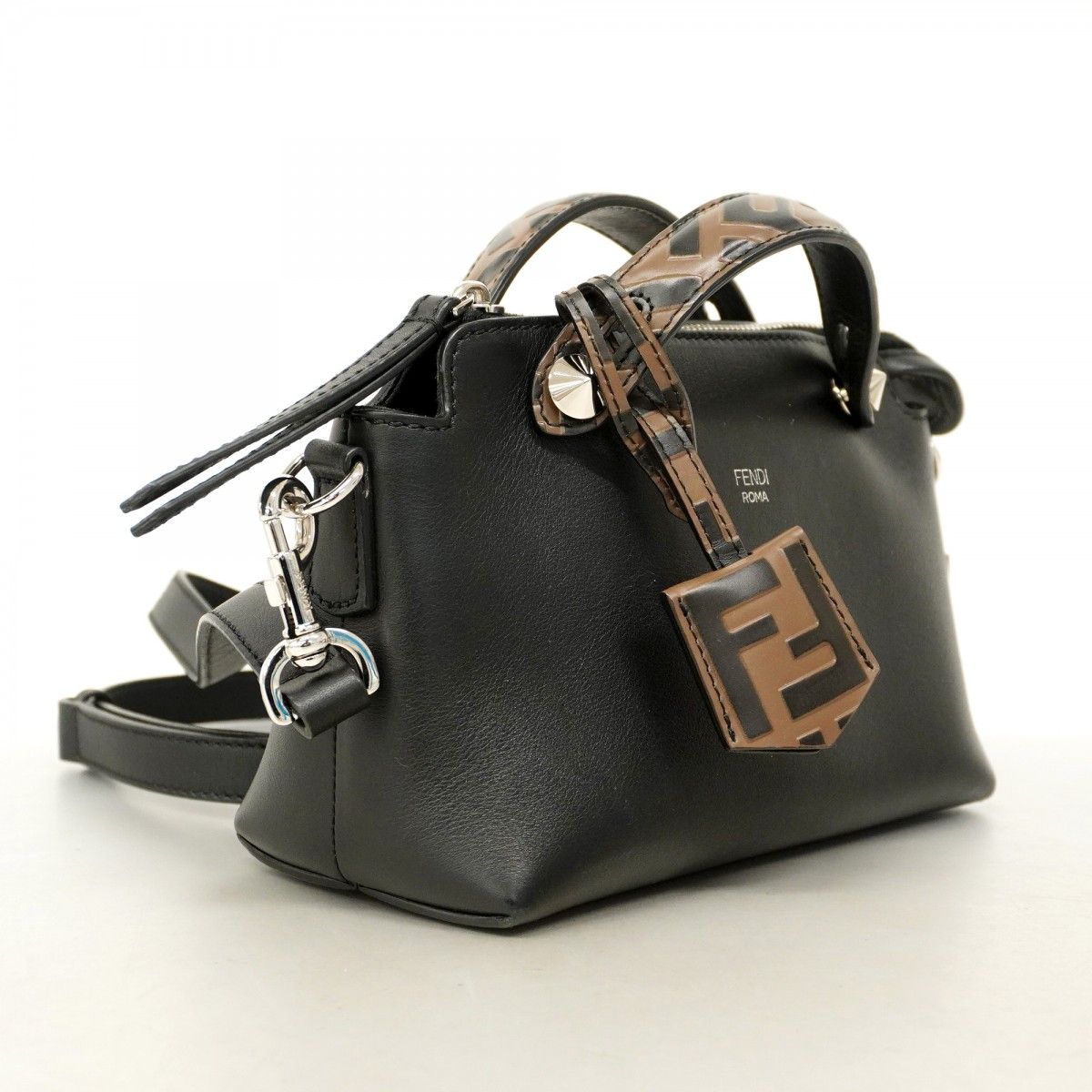 5md5242】フェンディ ハンドバッグ バイザウェイスモール レザー