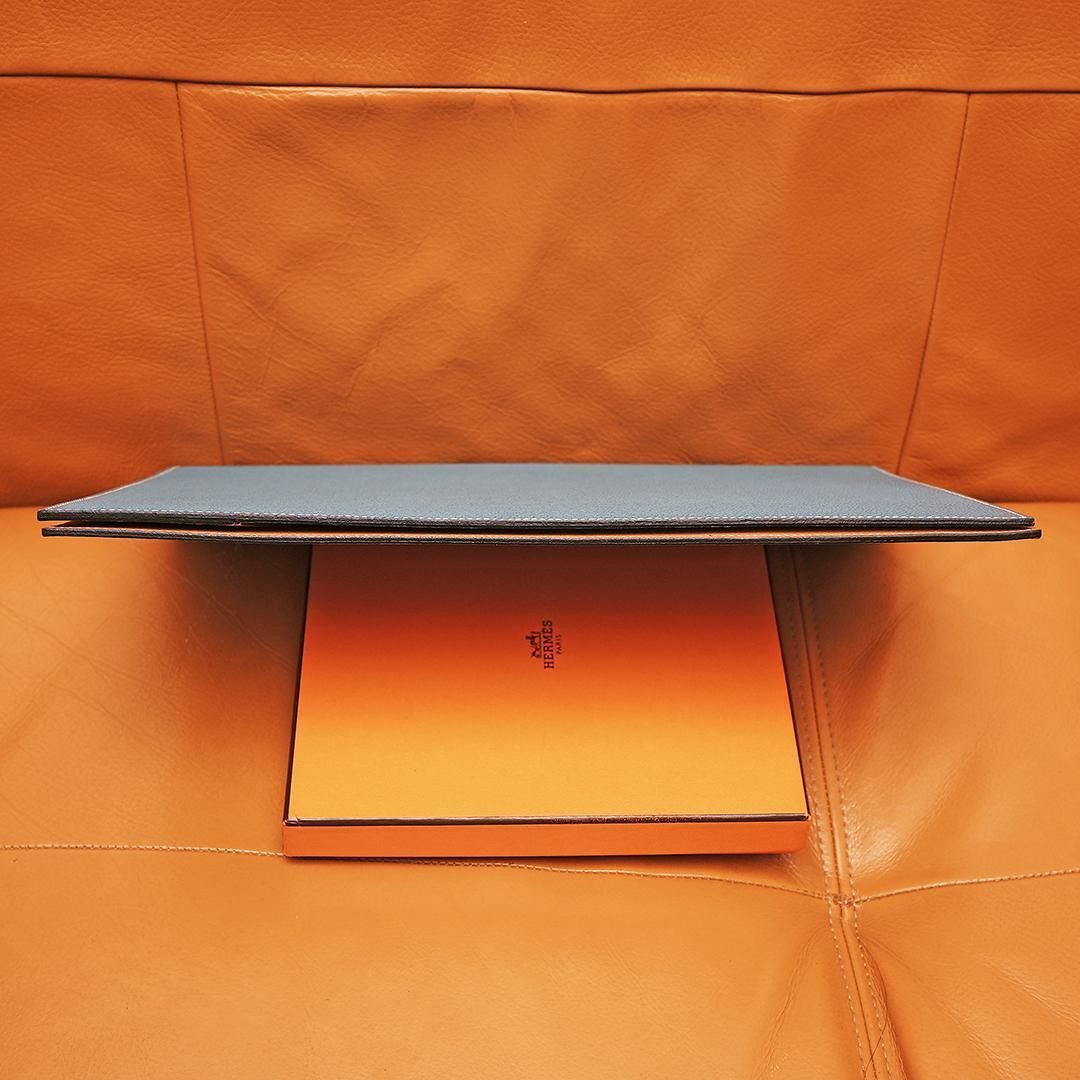 希少 美品 HERMES エルメス A4 ノートカバー バイカラー アジェンダ