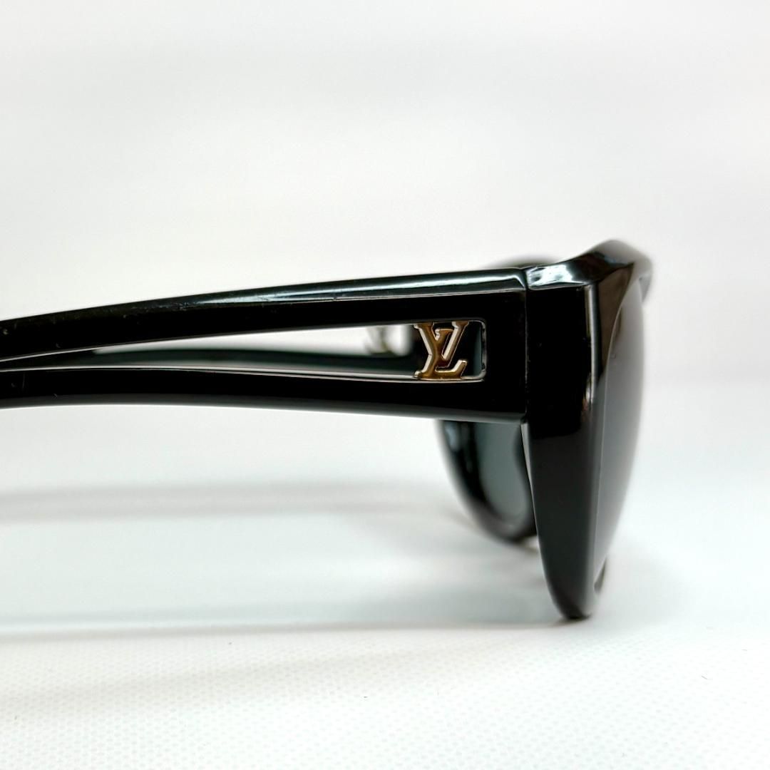 サンローラン SAINT