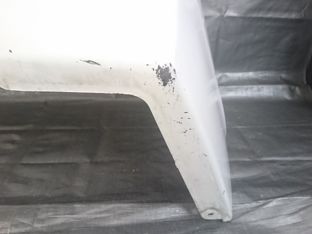 ZVW30 プリウス リアバンパー パール 19194 FFCRYSTALESIA_COM