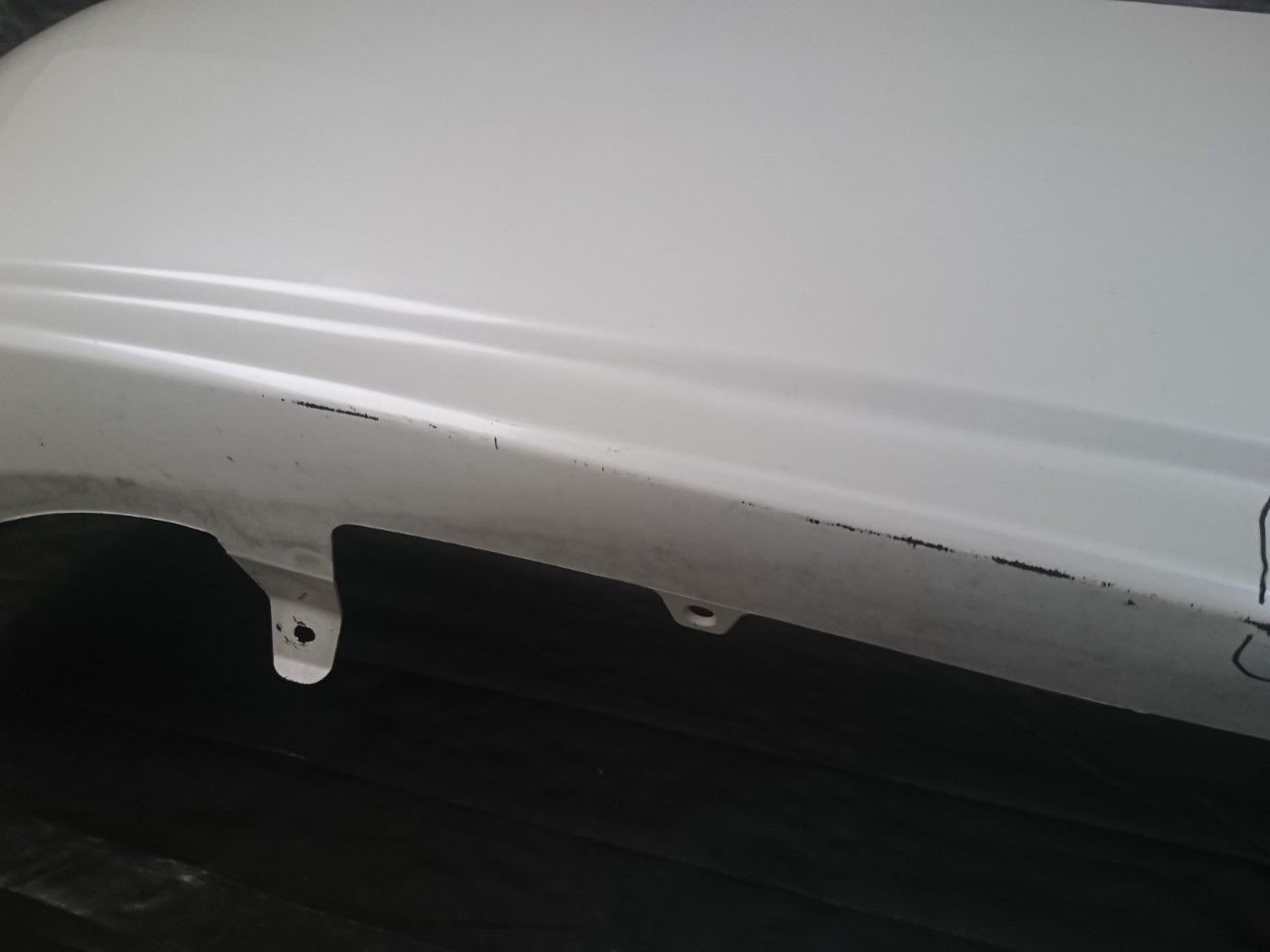 プリウス リアバンパー