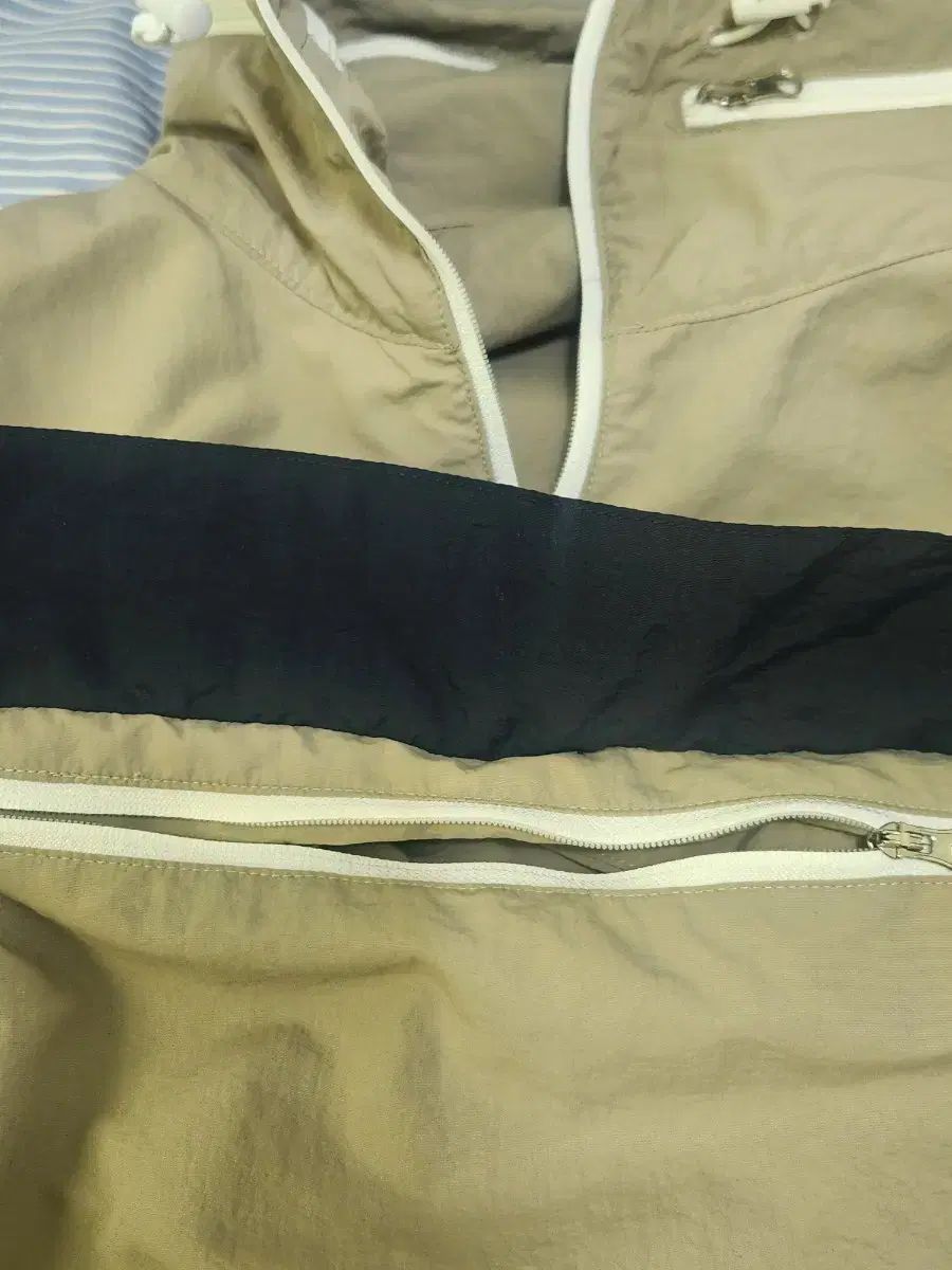 アノラック ベージュ