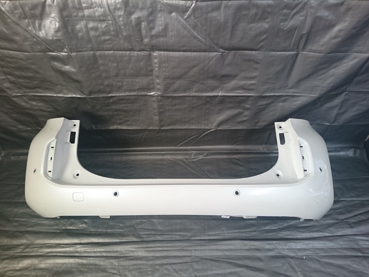 MXPC10 シエンタ リアバンパー パール 19214