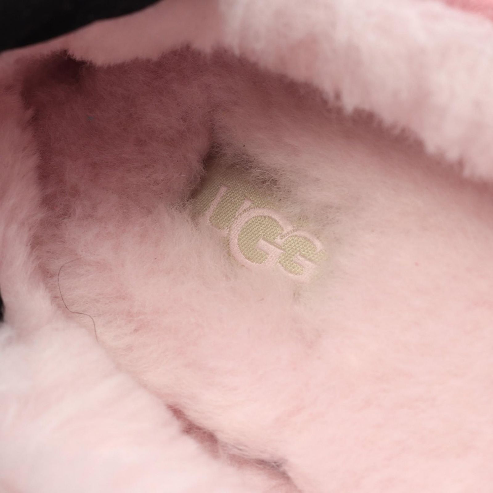 ムートン ローファー