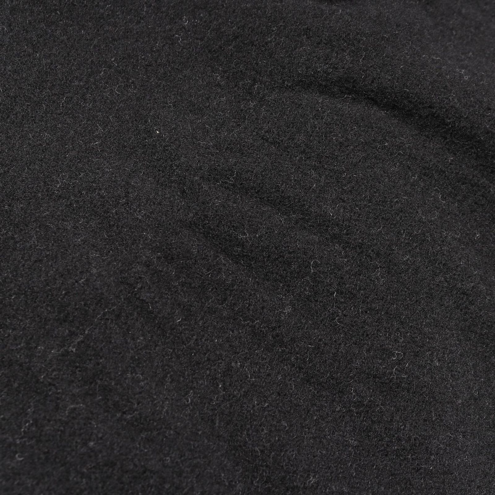 ケープ ブラック