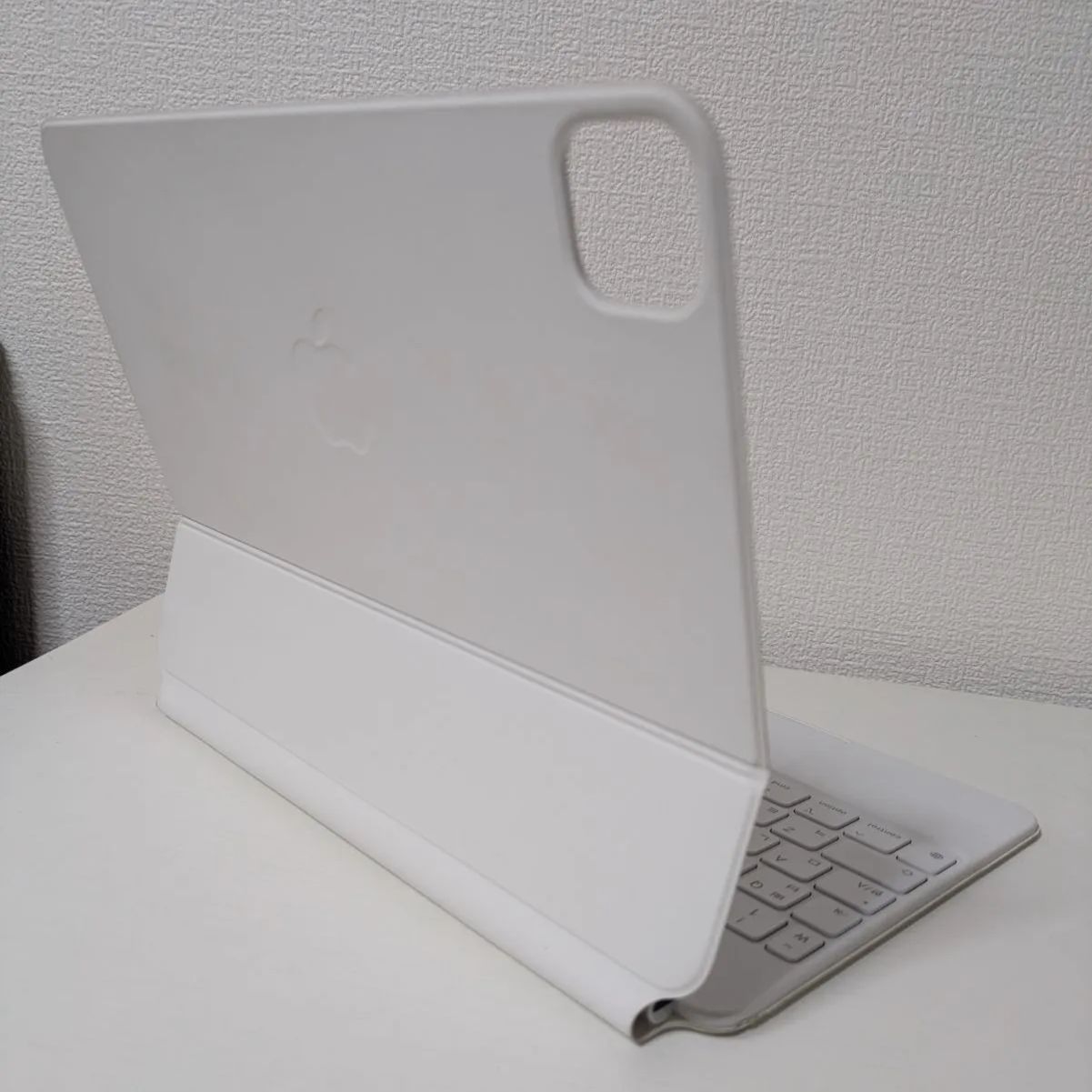 Magic Keyboard - 韓国語 - ホワイト 11インチ iPad Pro iPad Air 用