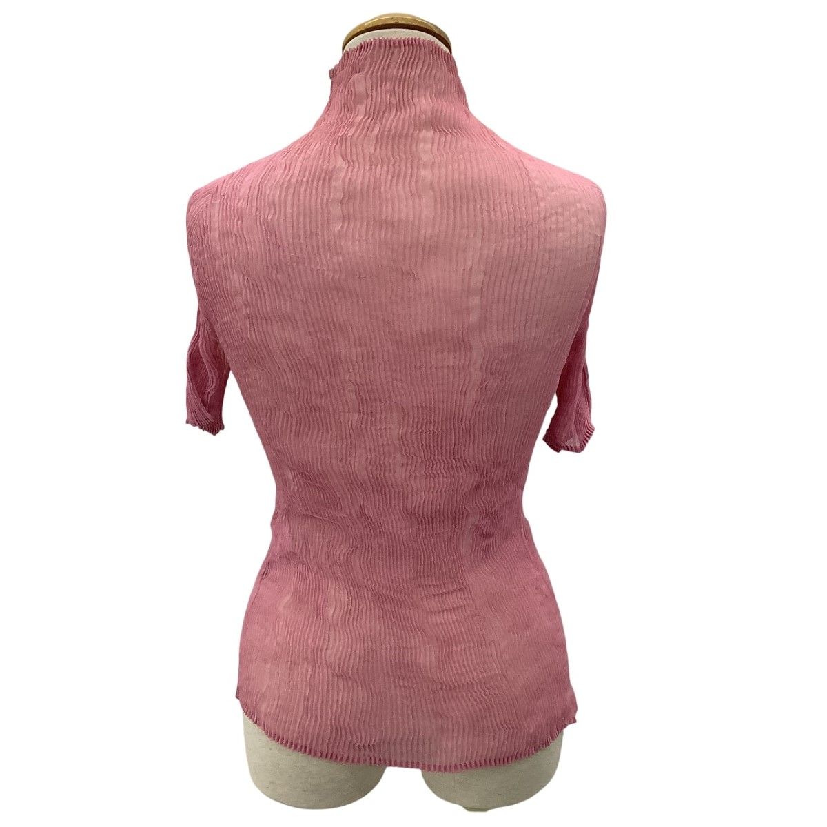  ISSEY MIYAKE イッセイミヤケ レディース 波プリーツ カットソー SIZE 2 ショッキングピンク 半袖(Tシャツ) Tシャツ カットソー