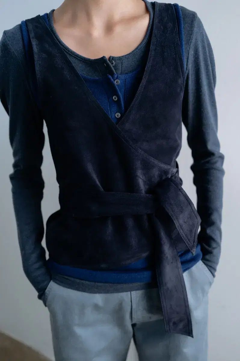 モノハ スリム リーブ スリーブレス