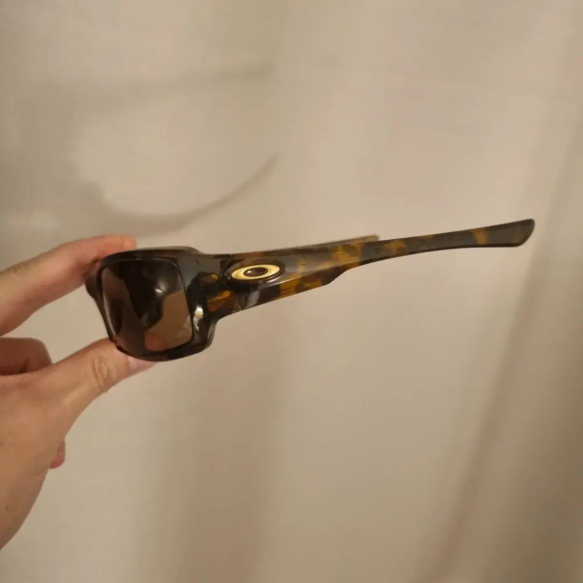 オークリー ファイブス 3 0 ルートビア