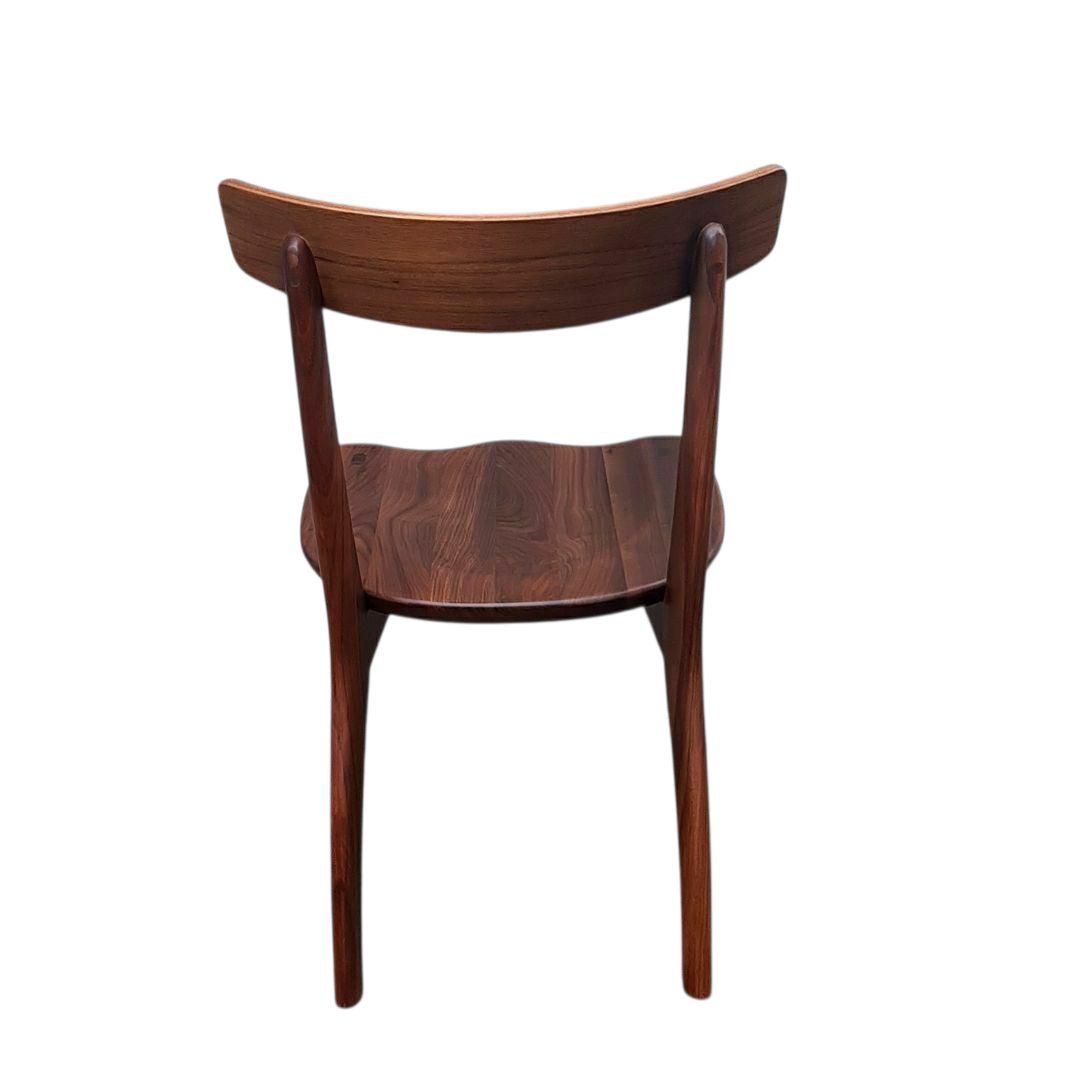 ウォールナット無垢材 ダイニングチェア