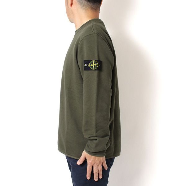 25AWモデル ストーンアイランド STONE ISLANDバッジワッペン付き