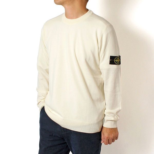 25AWモデル ストーンアイランド STONE ISLANDバッジワッペン付き