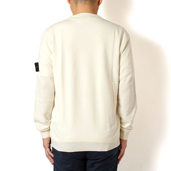 25AWモデル ストーンアイランド STONE ISLANDバッジワッペン付き