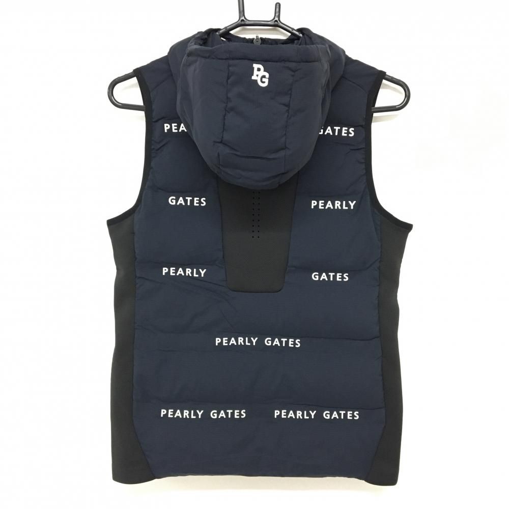 超 パーリーゲイツ フード付中綿ベスト ダークネイビー×白 ロゴ総柄 一部パンチング レディース 1 M ゴルフウェア PEARLY GATES