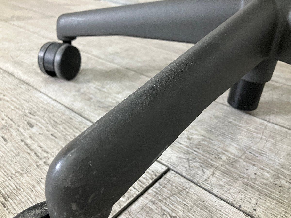 ハーマンミラー クラシックアーロンチェア