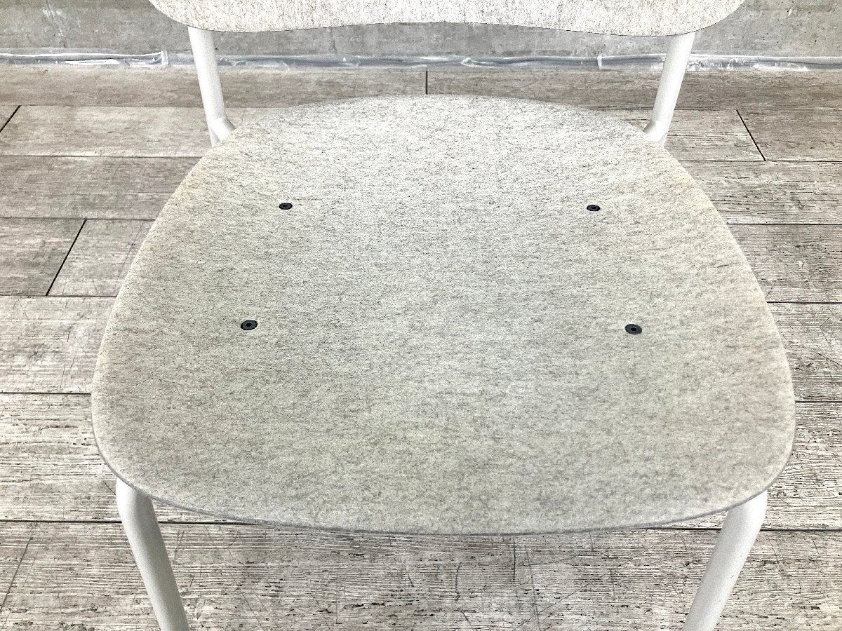De Vorm デ フォルム Hale PET felt ヘイル PET フェルト スタッキングチェア 北欧 MARWIL-DEMENAGEMENTS_CH