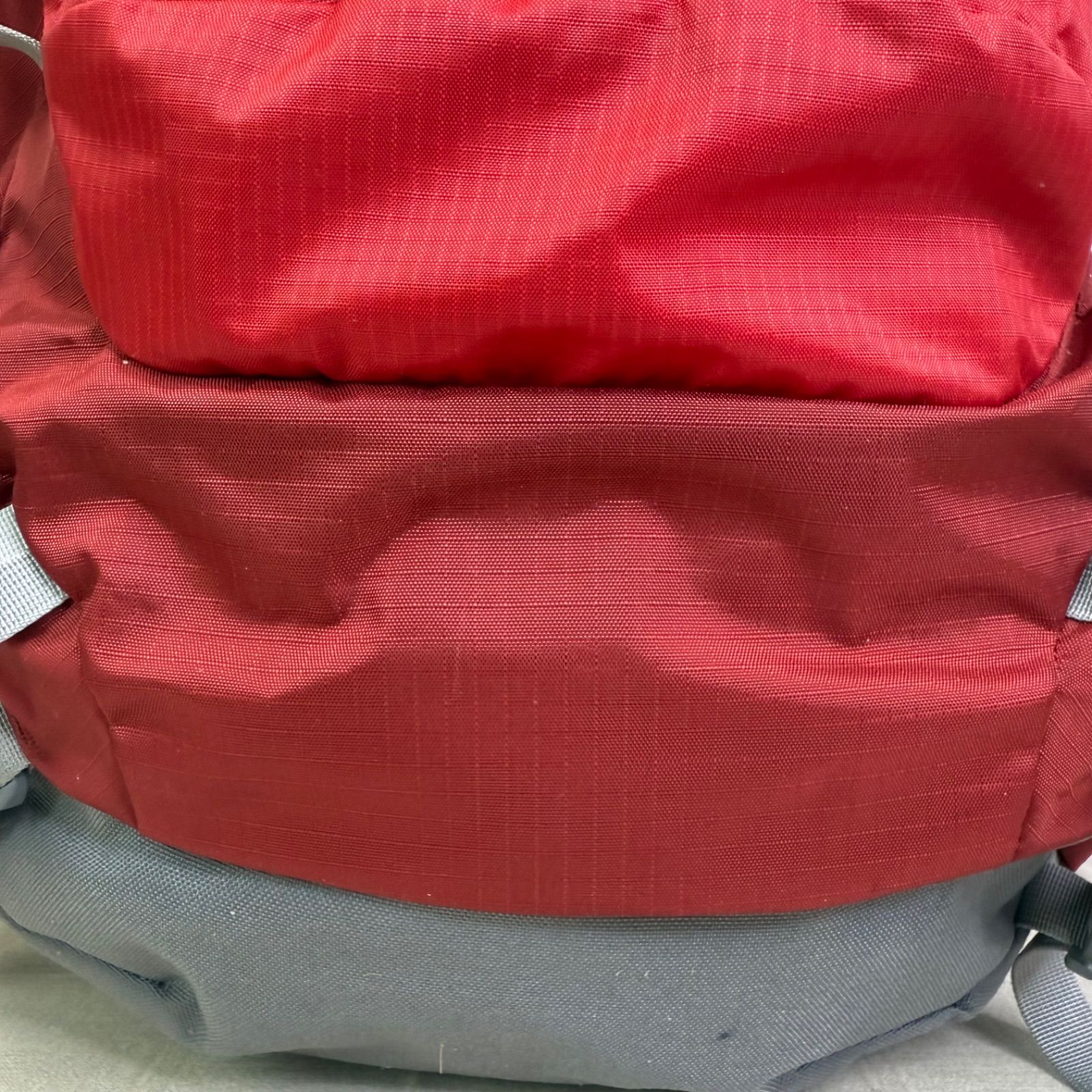 トレッキングバックパック70 登山リュック