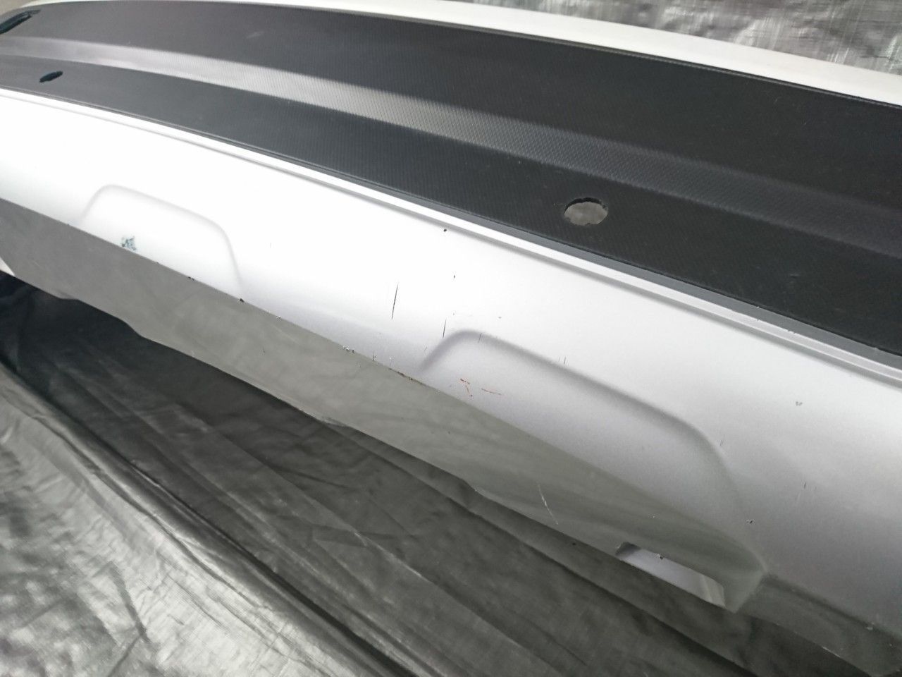 リアバンパー パール