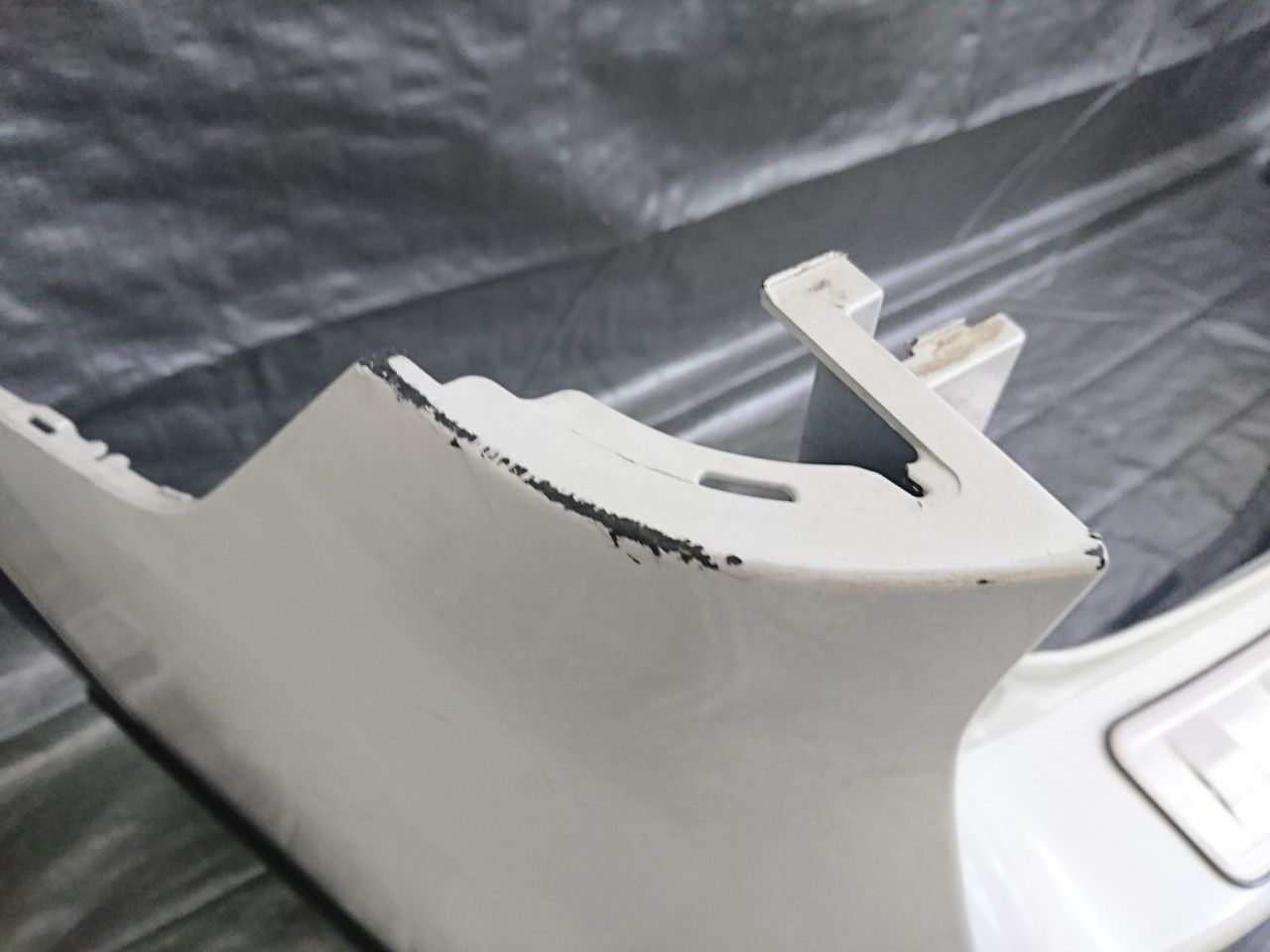 SK9 フォレスター リアバンパー パール 19244 FFCRYSTALESIA_COM