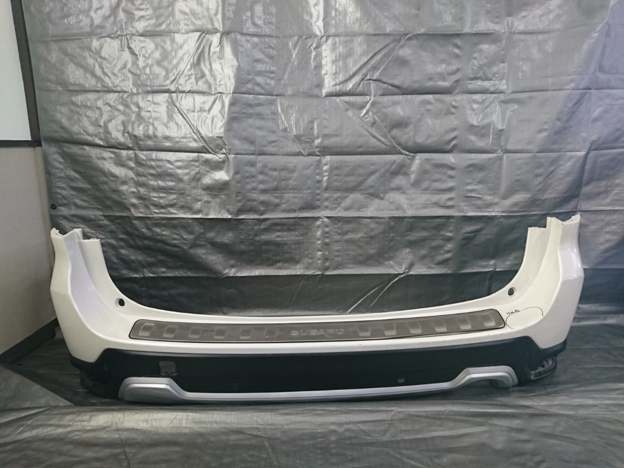 SK9 フォレスター リアバンパー パール 19244